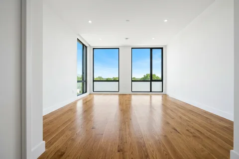 AI Smart Fixes - 15 interior design transformations by Deqor